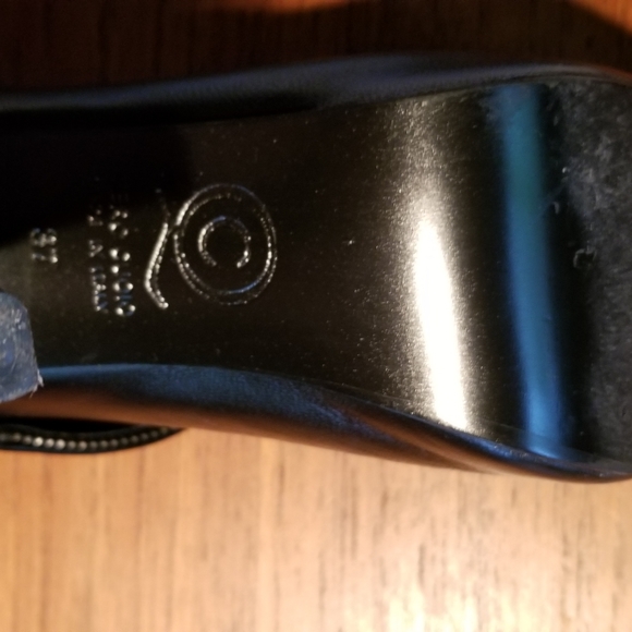 Wonderful shoes Alexander McQueen with 2 dust bags - Picture 3 of 11